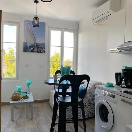 公寓 Le Logis De Virginie - Climatise 罗什福尔