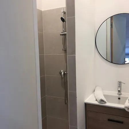 公寓 Le Logis De Virginie - Climatise 罗什福尔